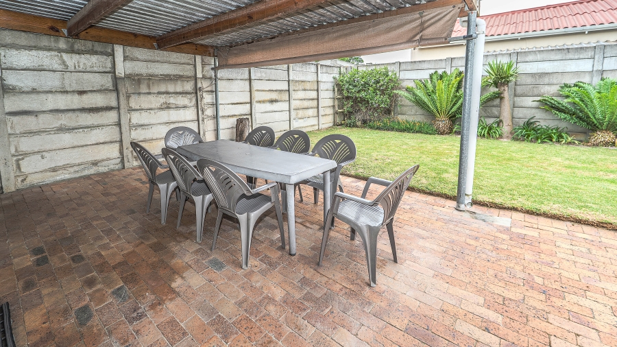 3 Bedroom Property for Sale in Protea Heights Western Cape